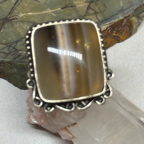 Sterling silver agate stripe stone ring - Picture 1 of 9